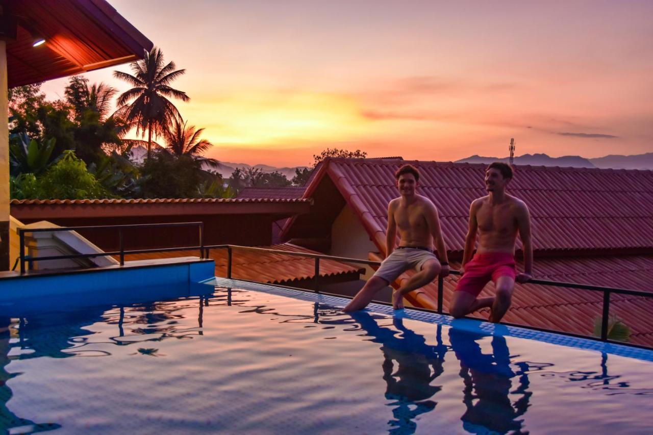 Mad Monkey Luang Prabang (Adults Only) Hostel Exterior photo