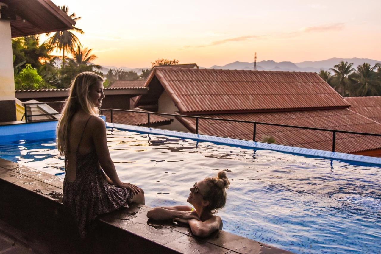 Mad Monkey Luang Prabang (Adults Only) Hostel Exterior photo